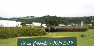 Arte que se transforma em conforto e música nas mãos do artesão Arte que se transforma em conforto e música nas mãos do artesão