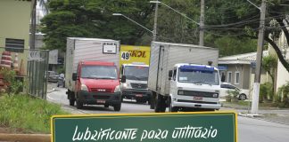 Lubrificante para veículos utilitários Veículos utilitários