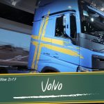 Capa_Pe_na_Estrada_Fenatran_2017_Volvo