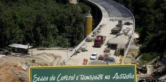 Duplicação da Serra do Cafezal e transporte na Austrália Duplicação da Serra do Cafezal e transporte na Austrália