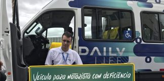 Veículo para motorista com deficiência Veículo para motorista com deficiência