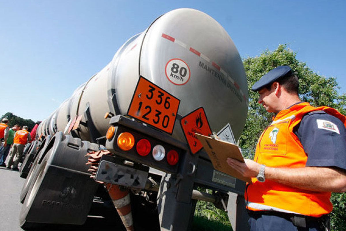 Curso MOPP não exige mais renovação; veja como fica a situação de quem estava vencido Curso MOPP não exige mais renovação; veja como fica a situação de quem estava vencido