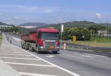 PIB cresce no trimestre após greve dos caminhoneiros, diz FGV aumento na produção de caminhões