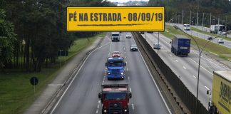 Automatização em veículo urbano de cargas e novas propostas para as leis de trânsito Automatização em veículo urbano de cargas e novas propostas para as leis de trânsito