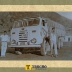 “Meu pai  em Milagres/BA, em dezembro de 1965. A carga estava sendo levada de São Paulo para Recife. Meu pai, Jaime Costa, ficou 42 anos no trecho.” Sergio Singh Costa – Londrina/PR