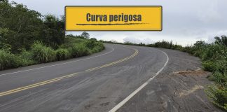 Curva perigosa na BR 324 no Piauí Curva perigosa na BR 324 no Piauí