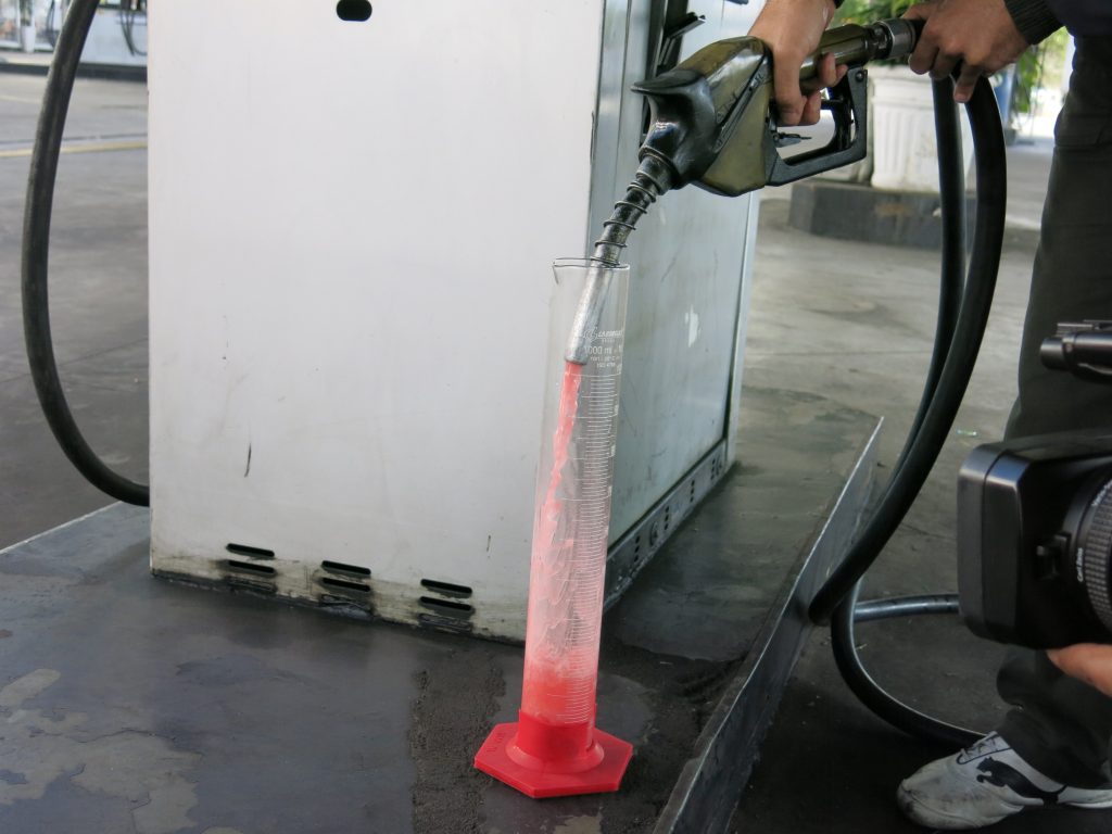 propostas do governo querem diminuir preço do combustível 