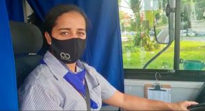 Mulheres motoristas testam ônibus elétrico em linhas se São Paulo