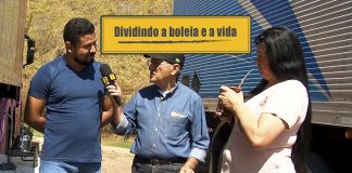 Dividindo a boleia e a vida Trucão entrevistando casal de caminhoneiros que fazem a rota Mercosul