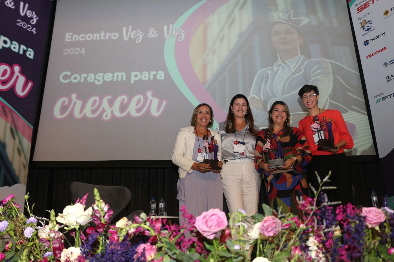 Durante 3º Encontro Vez & Voz, SETCESP premia empresas que
 trabalham em prol da equidade de gênero