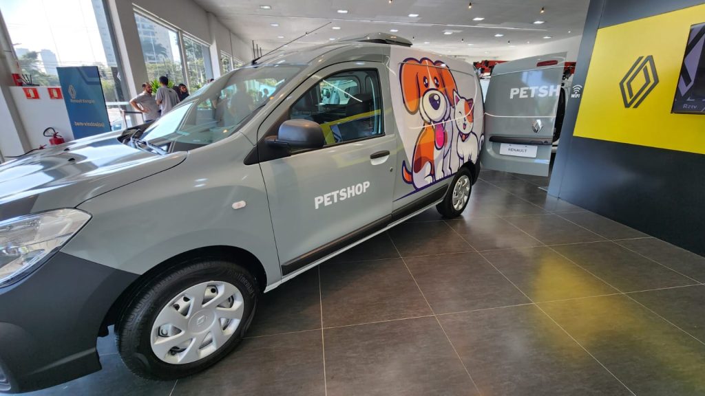 Renault lança Kangoo 1.6 SCe Flex para venda e também para locação
