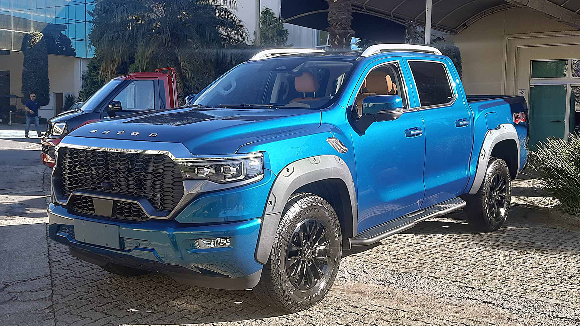 Picape Tuland V6 chega para ser a primeira híbrida a diesel