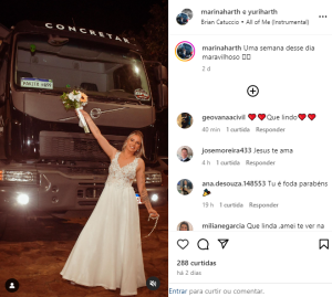 Noiva vai ao casamento dirigindo caminhão de concreto
