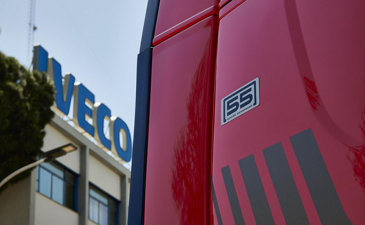 Iveco ganha edição de aniversário