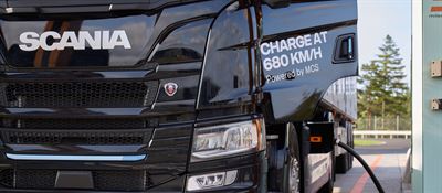 Caminhão elétrico da Scania na Europa pode fornecer energia à rede elétrica