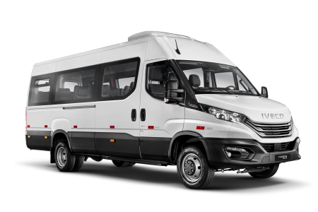 Novo BUS 17-210 marca entrada da Iveco Bus no segmento de quatro cilindros