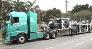 Caminhão a hidrogênio estreia em operação real de carga no Brasil