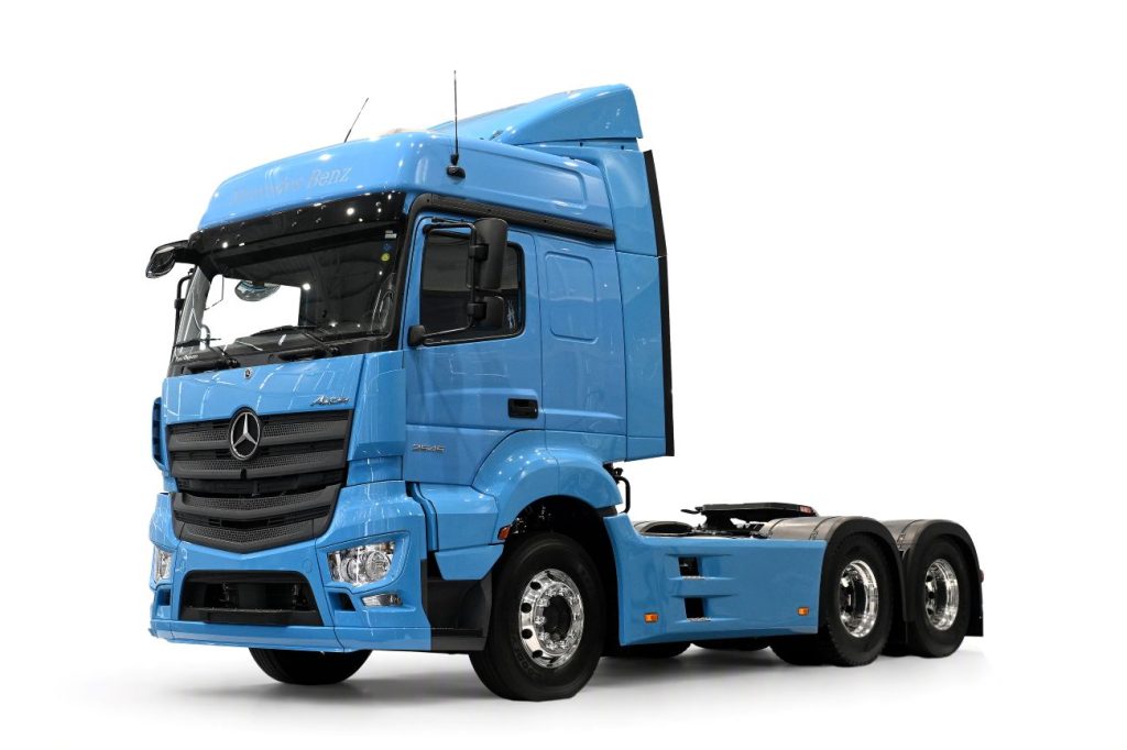 Fenatran 2026: Mercedes-Benz leva novidades